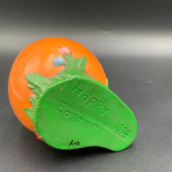 1978 Ceramic Porcelain Spring Easter Chick Holding Egg Planter Glazed 4.5” - Picture 4 of 9